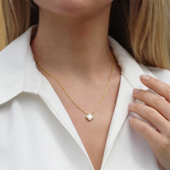 Sedefli Alhambra Gold Kaplama Gümüş Kolye ürün görseli 1