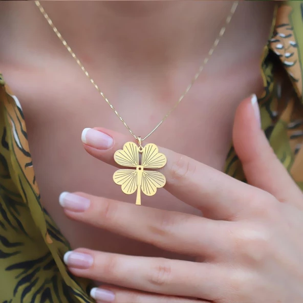 Gold Kaplama Yonca Gümüş Kolye ürün görseli 1