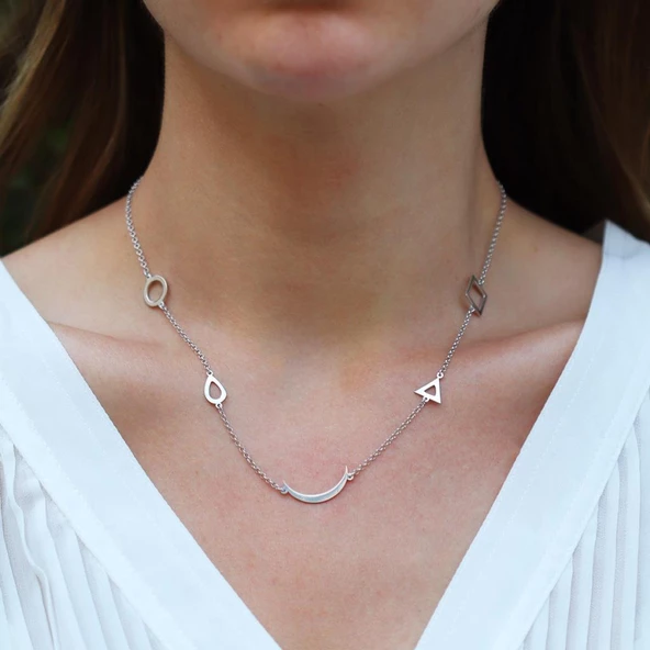 Geometrik Şekilli Gümüş Kolye ürün görseli 1