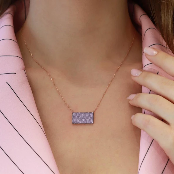 Mor Zirkon Taşlı Rose Gold Kaplama Dikdörtgen Gümüş Kolye ürün görseli 1