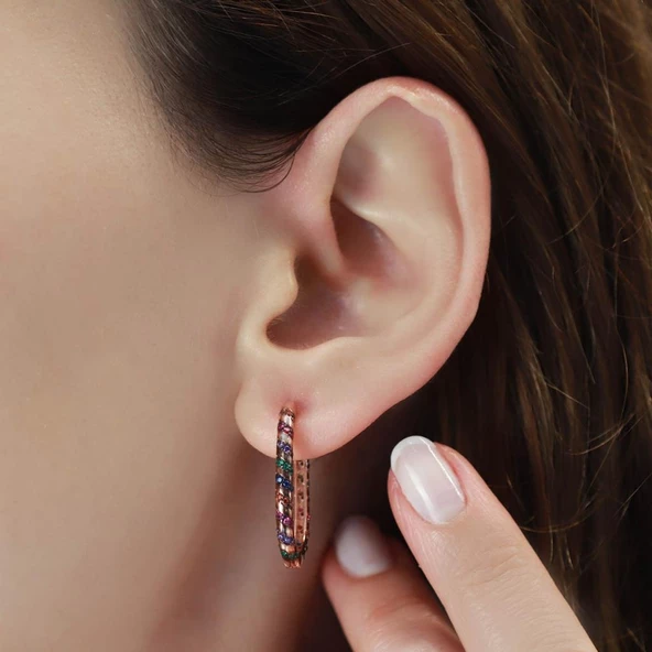 Renkli Zirkon Taşlı Apm Modeli Oval Halka Gümüş Küpe ürün görseli 1