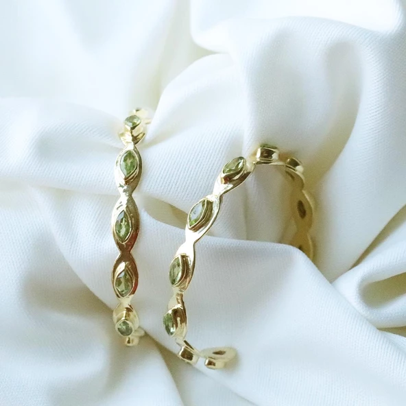 Peridot Taşlı Mekik Modeli Gold Kaplama Gümüş Halka Küpe - Resim 2