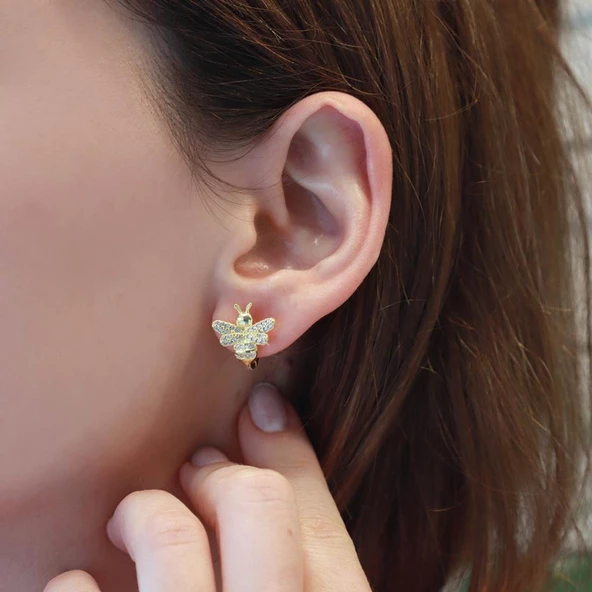 Zirkon Taşlı Gold Kaplama Gümüş Arı Küpe ürün görseli 1