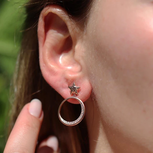 Yıldız Detaylı Yuvarlak Rose Gold Kaplama Gümüş Küpe - Resim 2