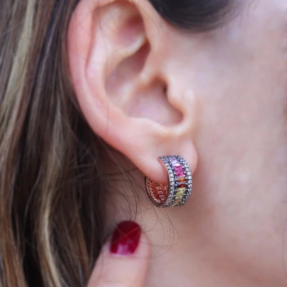 Renkli Zirkon Taşlı Baget Rose Gold Kaplama Gümüş Küpe ürün görseli 1