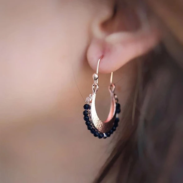 Onix Taşlı Otantik Rose Gold Kaplama Gümüş Küpe - Resim 3