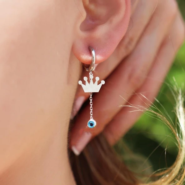 Kral Tacı Gümüş Küpe ürün görseli 1