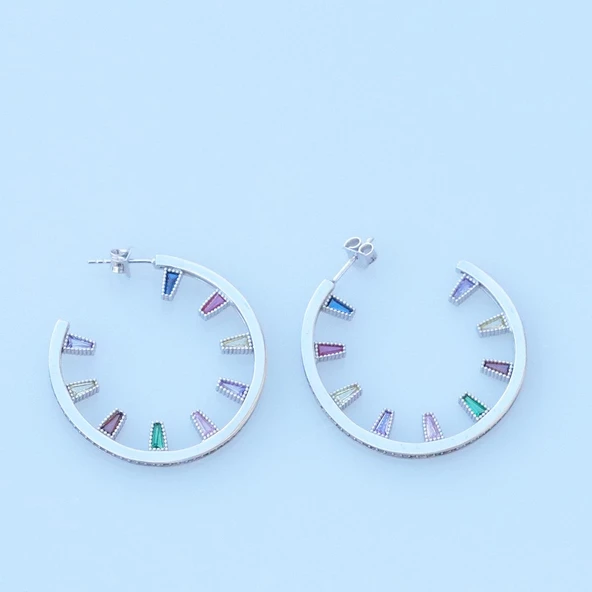 Renkli Zirkon Taş Detaylı Halka Gümüş Küpe - Resim 4