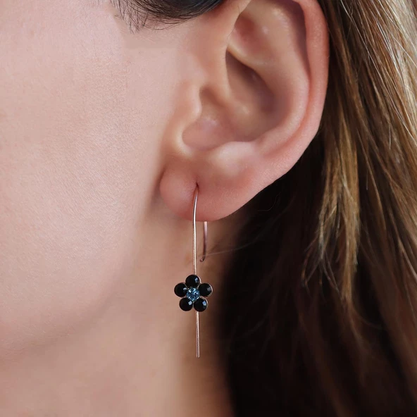 Çiçek Siyah Swarovski Taşlı Rose Gold Kaplama Gümüş Çengel Küpe ürün görseli 1