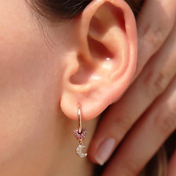 Zirkon Taşlı Ay Kalp Figürlü Rose Gold Kaplama Gümüş Küpe - Resim 2