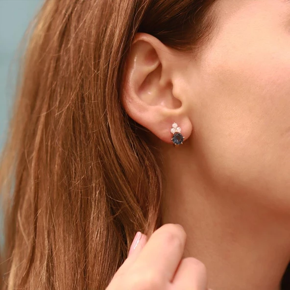 Prenses Model Swarovski Rose Gold Kaplama Küpe ürün görseli 1