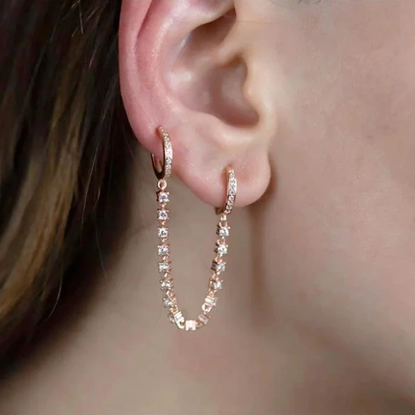 Trend Zincirli Kıkırdak Küpesi ürün görseli 1