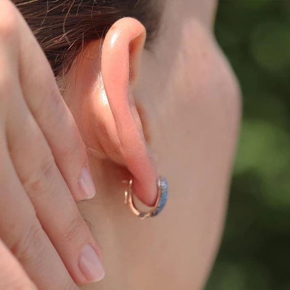 Kalp Nano Taşlı Rose Gold Kaplama Gümüş Küpe - Resim 2