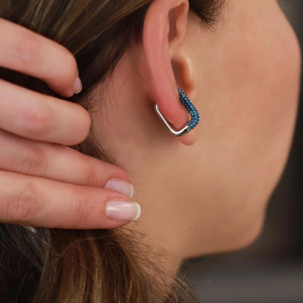 Dikdörtgen Mikro TurkuazTaşlı Gümüş Kıkırdak Küpe - Resim 2