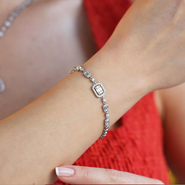 Baget Taşlı Sarkıt Gümüş Set - Resim 5