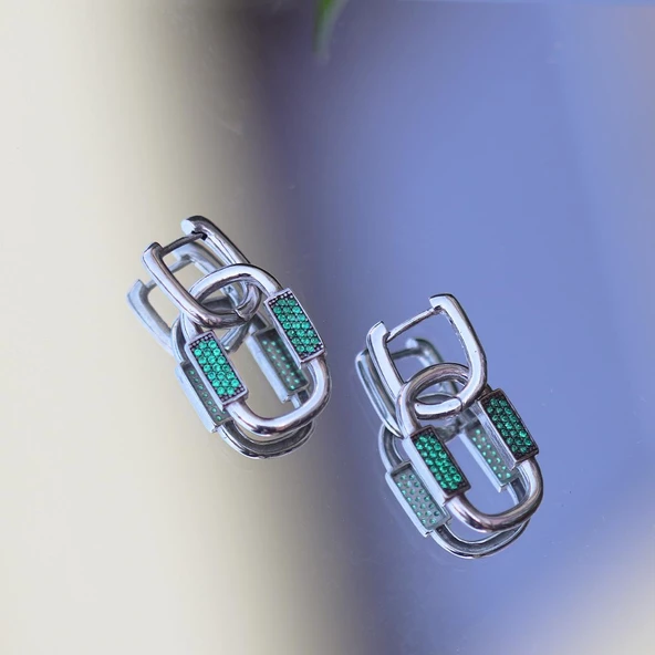 Yeşil Zirkon Taşlı Kilit Gümüş Küpe - Resim 3