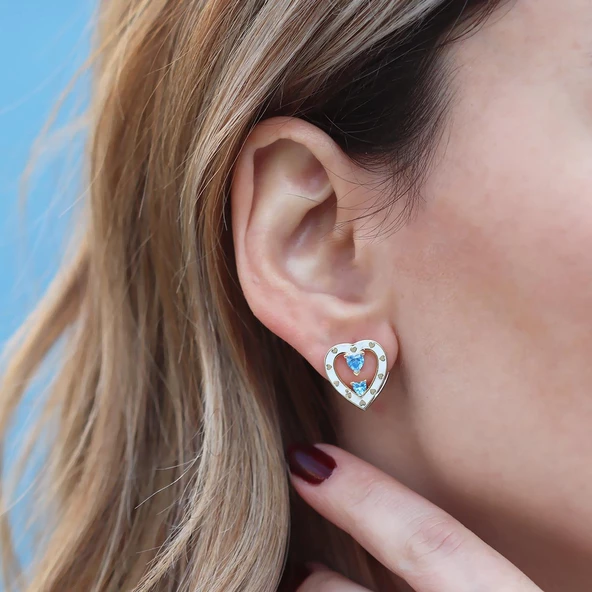 Queen Beyaz Kalp Çift Taraflı Gümüş Küpe ürün görseli 1