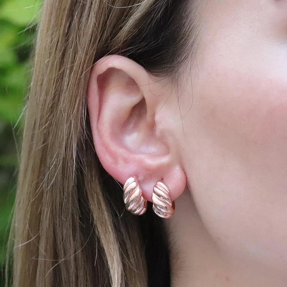 Burgu Rose Gold Kaplama Halka Gümüş Küpe - Resim 3