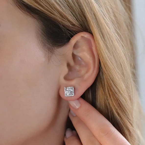 Kare Taşlı Swarovski Gümüş Tektaş Küpe - 3