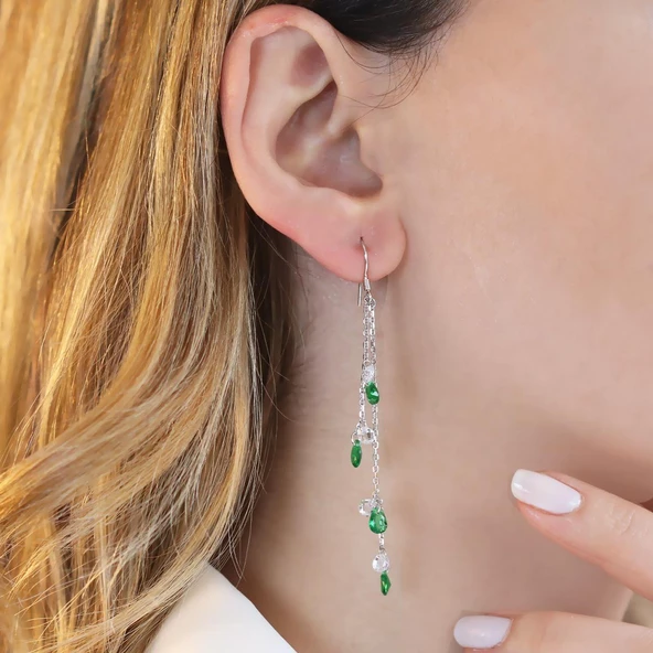 Damla Taşlı Sallantılı Gümüş Küpe ürün görseli 1