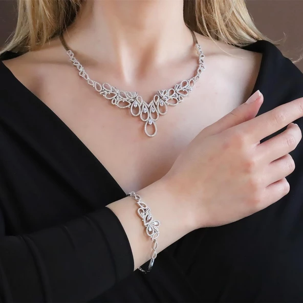İkon Modeli Zirkon Taşlı Gümüş Gerdanlık Set ürün görseli 1