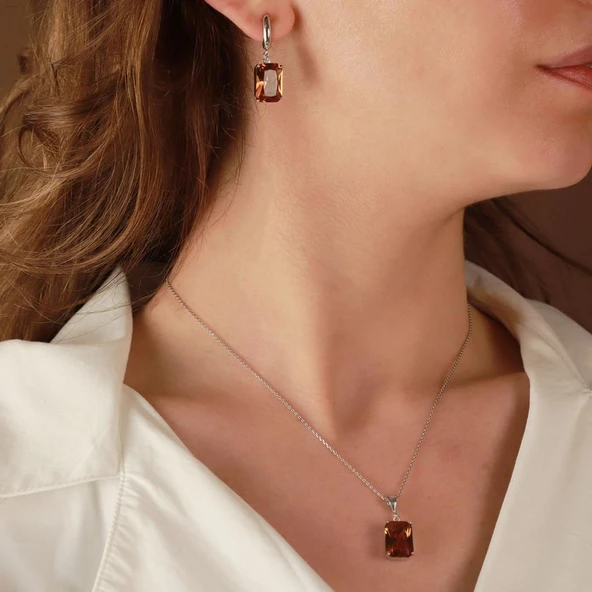 Zultanit Taşlı Emerald Kesim Gümüş Set ürün görseli