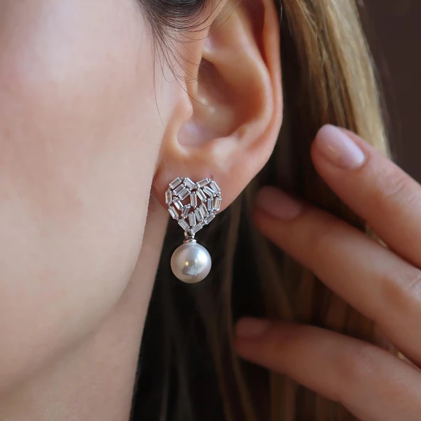 Kalpli İnci Gümüş Küpe ürün görseli 1