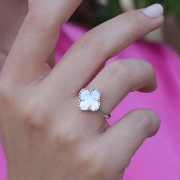 İkonik Alhambra Sedef Taşlı Gümüş Yüzük - Resim 2