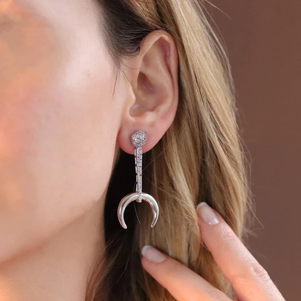 Renkli Zirkon Taşlı Hilal Gümüş Küpe - Resim 2