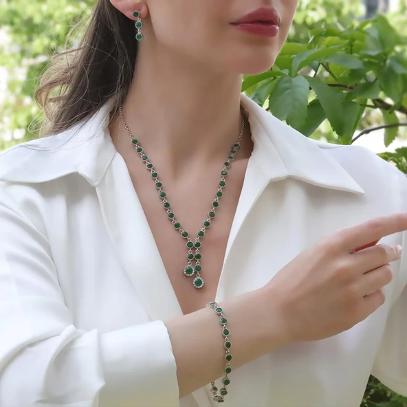 Kök Zümrüt Taşlı Otantik Gümüş Takım