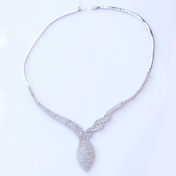 Cuture Model Zirkon Taşlı Gümüş Gerdanlık - Resim 3