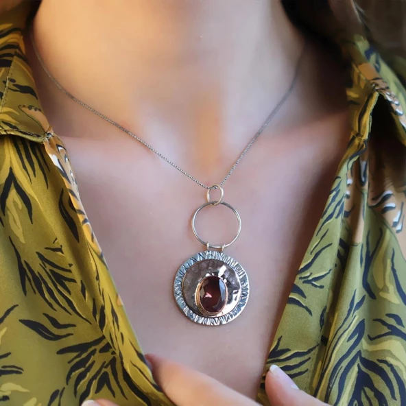 Gümüş Özel Tasarım Dövme El İşi Zultanit Taşlı Set - Resim 2