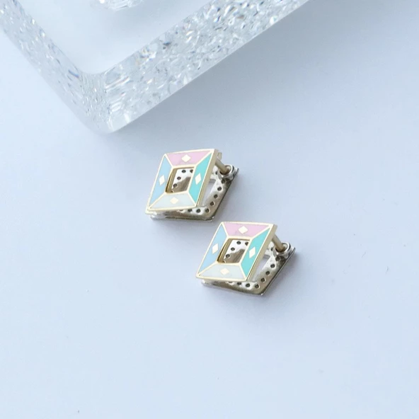 Karo Çift Taraflı Renkli Mine İşli Gümüş Küpe - Resim 2