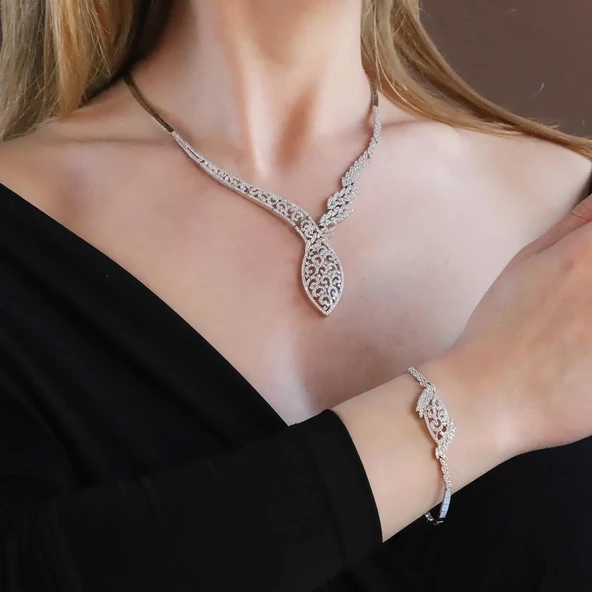 Cuture Model Zirkon Taşlı Gümüş Gerdanlık Set ürün görseli 1
