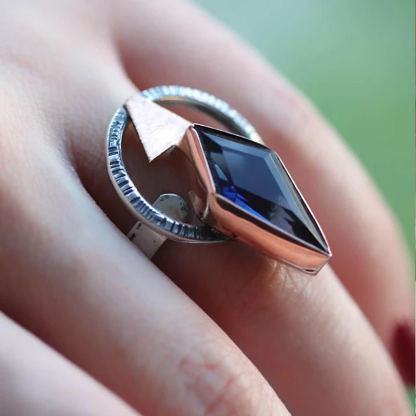 Safir Taşlı Gümüş Otantik Tasarım Yüzük ürün görseli 1