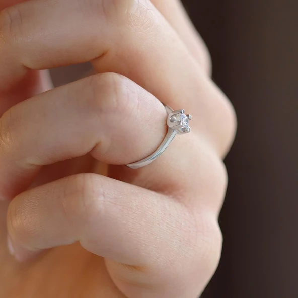 Mini U Montür Tek Taş Starlight Diamond Gümüş Yüzük - Resim 3