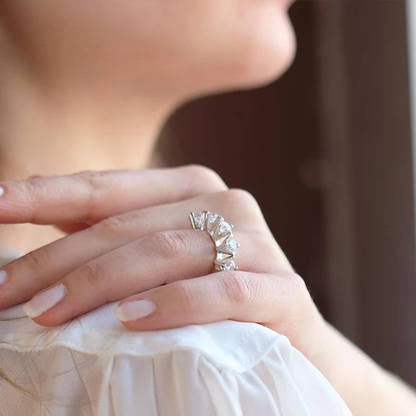 Beştaşlı Çapraz Yüksek Montür Starlight Diamond Gümüş Yüzük - Resim 2