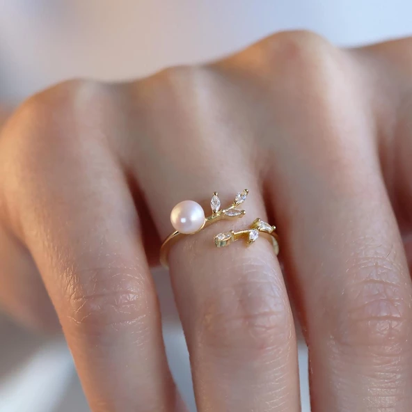 Zirkon Taşlı İnci ve Sarmaşık Minimal 925 Ayar Gümüş Gold Kaplama Yüzük - Resim 4