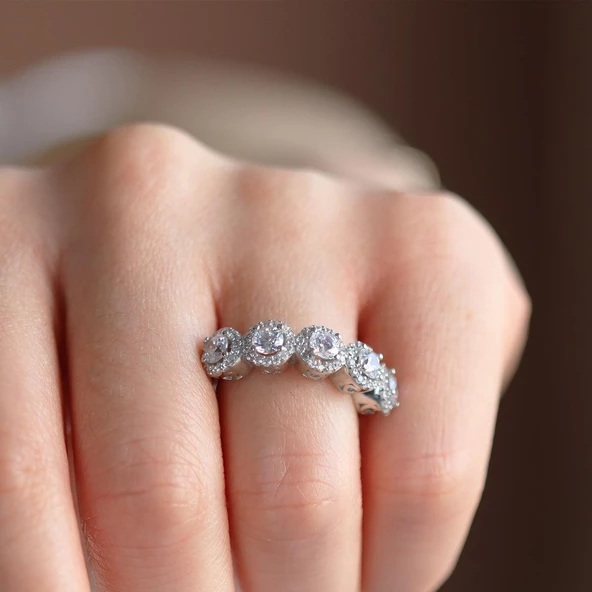 Kalp Detaylı Beştaş Starlight Diamond Gümüş Yüzük - Resim 4