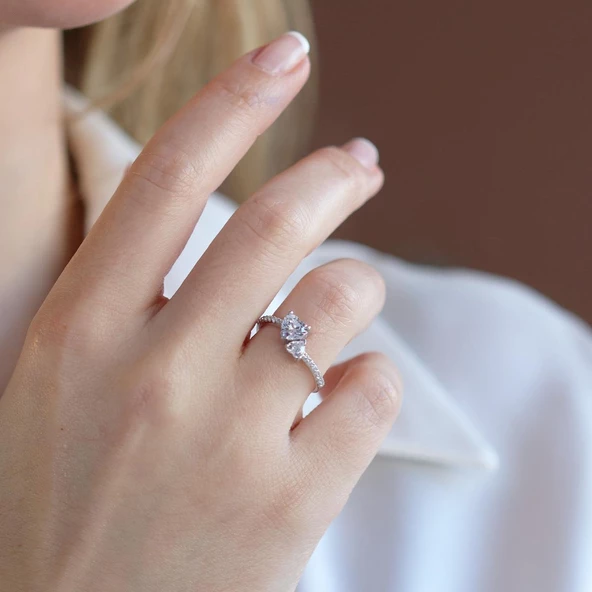 Pndr İki Kalp Zirkon Taşlı Gümüş Yüzük - Resim 3