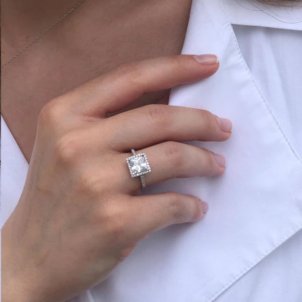 Starlight Diamond Büyük Boy Pırlanta Montür Gümüş Yüzük ürün görseli 1