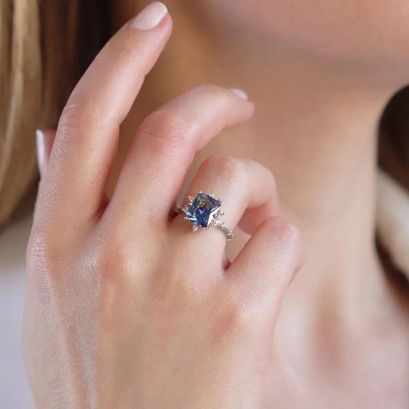 Tanzanit Taşlı Kare Lotus Çiçeği Gümüş Yüzük - Resim 3