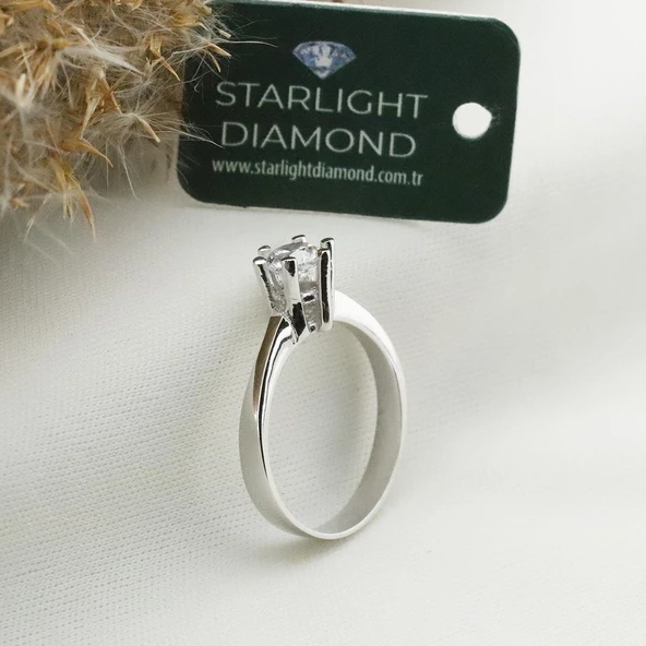 Starlight Diamond 6 Tırnaklı Tek Taş Gümüş Yüzük - Resim 4