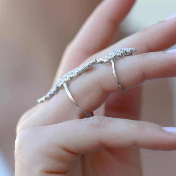 Yaprak Modeli Zirkon Taşlı Tasarım Yüzük - Resim 3