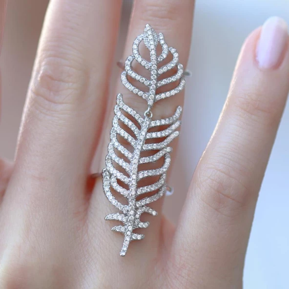 Yaprak Modeli Zirkon Taşlı Tasarım Yüzük - Resim 2