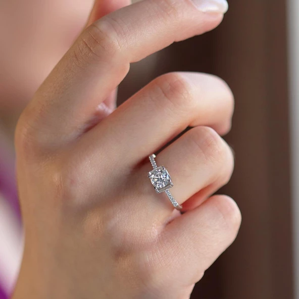 Elegance U Montür Sky Diamond Tek Taş Yüzük - Resim 2