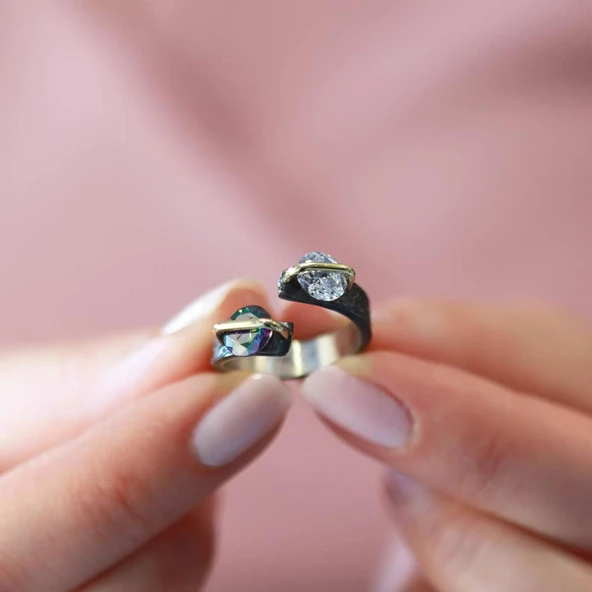 Mistik Topaz ve Zirkon Taşlı 2'li Yuvarlak Gold Çizgili Ayarlanabilir Gümüş Yüzük - Resim 4