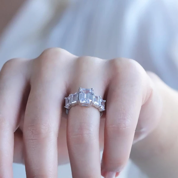Starlight Diamond Baget Taşlı Gümüş Yüzük - 3