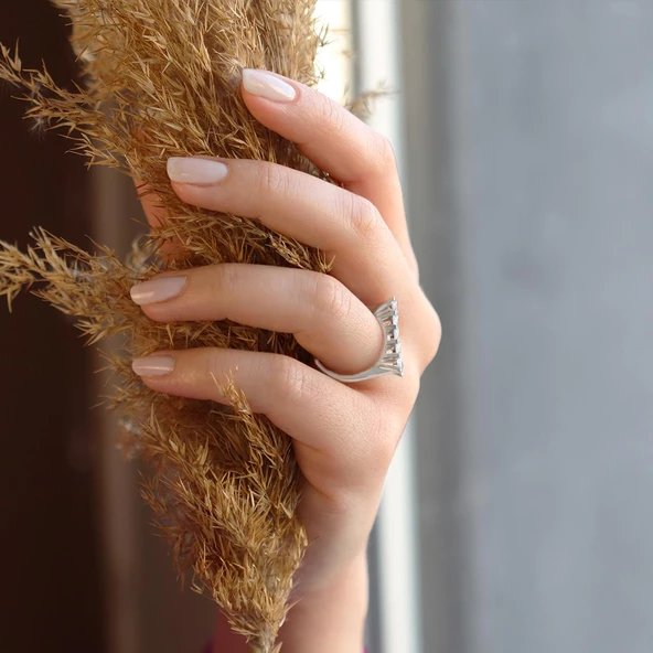 Yüksek Montür Beştaş Sky Diamond Yüzük ürün görseli 1