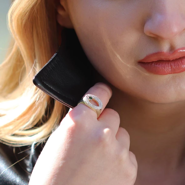 Elips Yeşil Taşlı Gold Kaplama Gümüş Yüzük - Resim 4